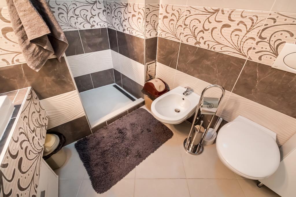 Bpr Purehome Apartment Budapest Luaran gambar
